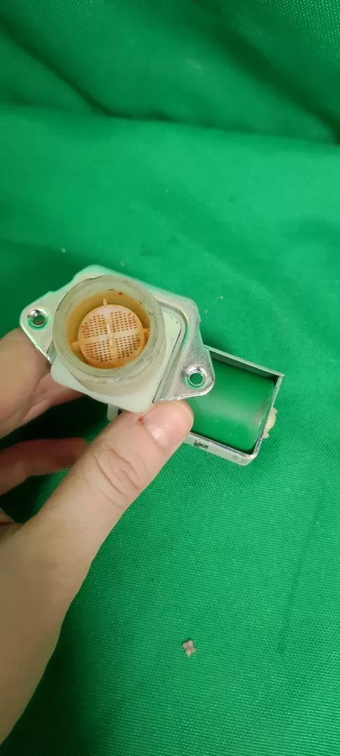 Клапан 1й Asko 8083315 микрофишка