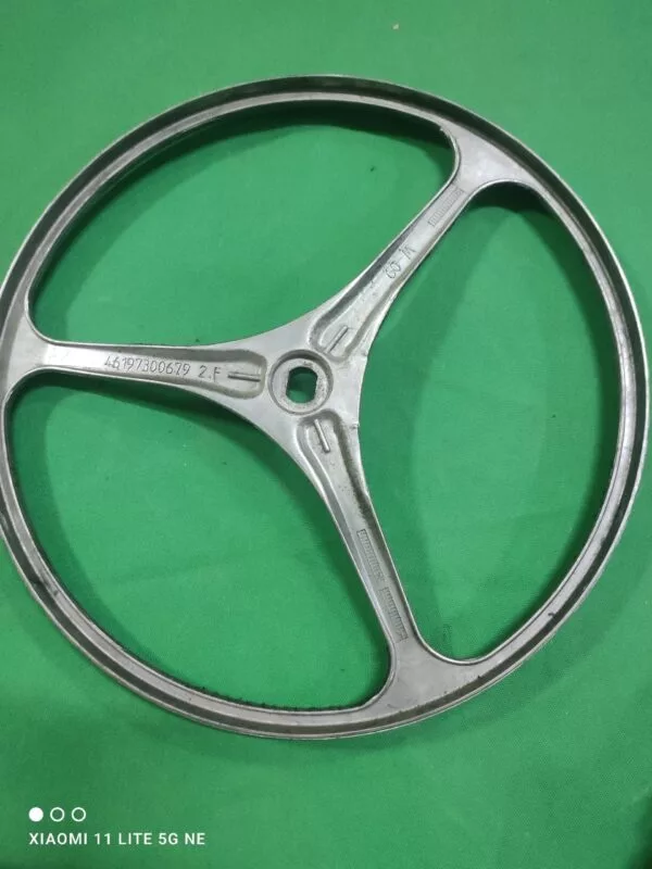 Шкив Whirlpool 46197300679 2f (2J)