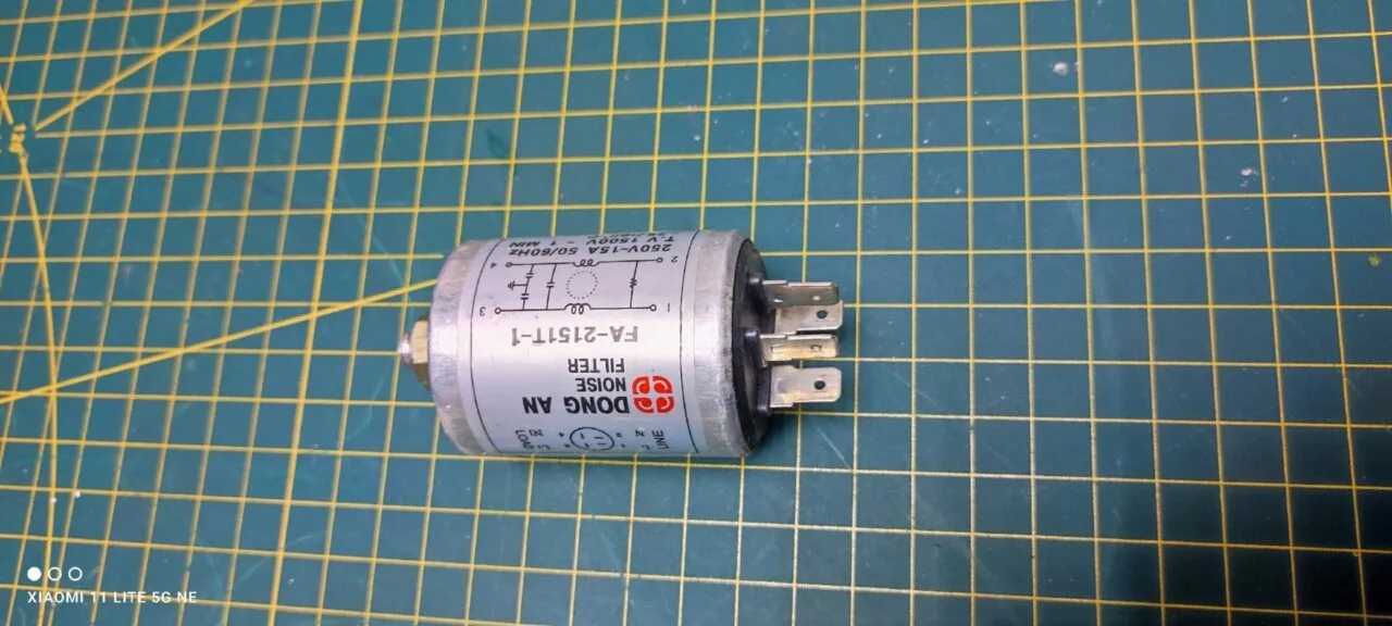 Сетевой фильтр Samsung FA-2151T-1 /Fa-215t2-d