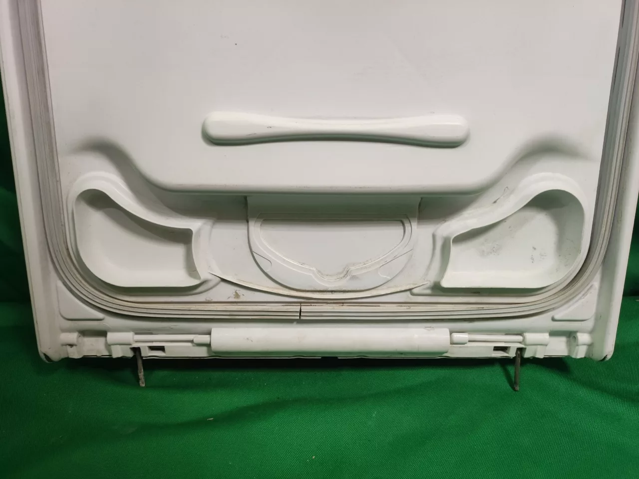 z0Nsy-DBw4o Крышка люка Electrolux 1929002200 стиральной машины с вертикальной загрузкой