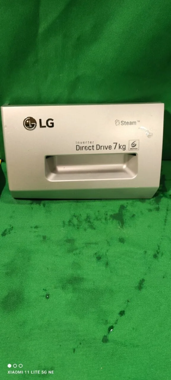 Панель порошкоприемника LG MGC 620392-2 7кг. сер.