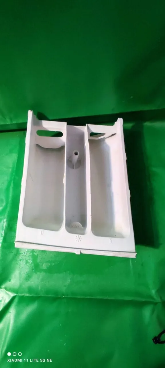Лоток порошкоприемника Midea M 281060833