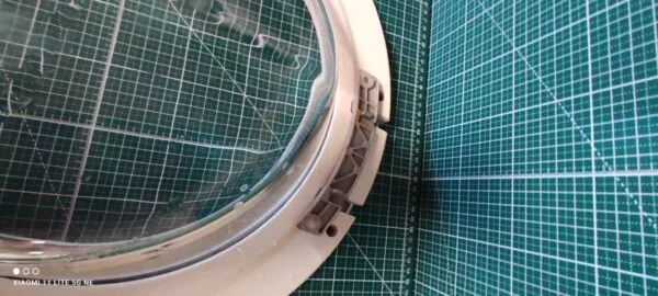 Люк Атлант 1040080341 среднее