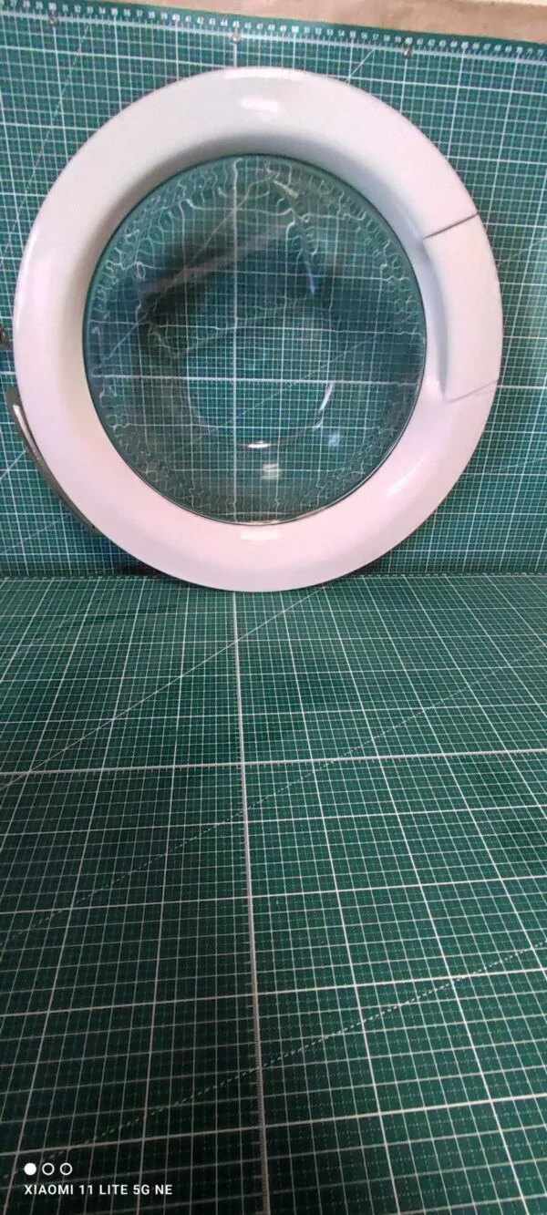 Люк Electrolux 1325183018 среднее