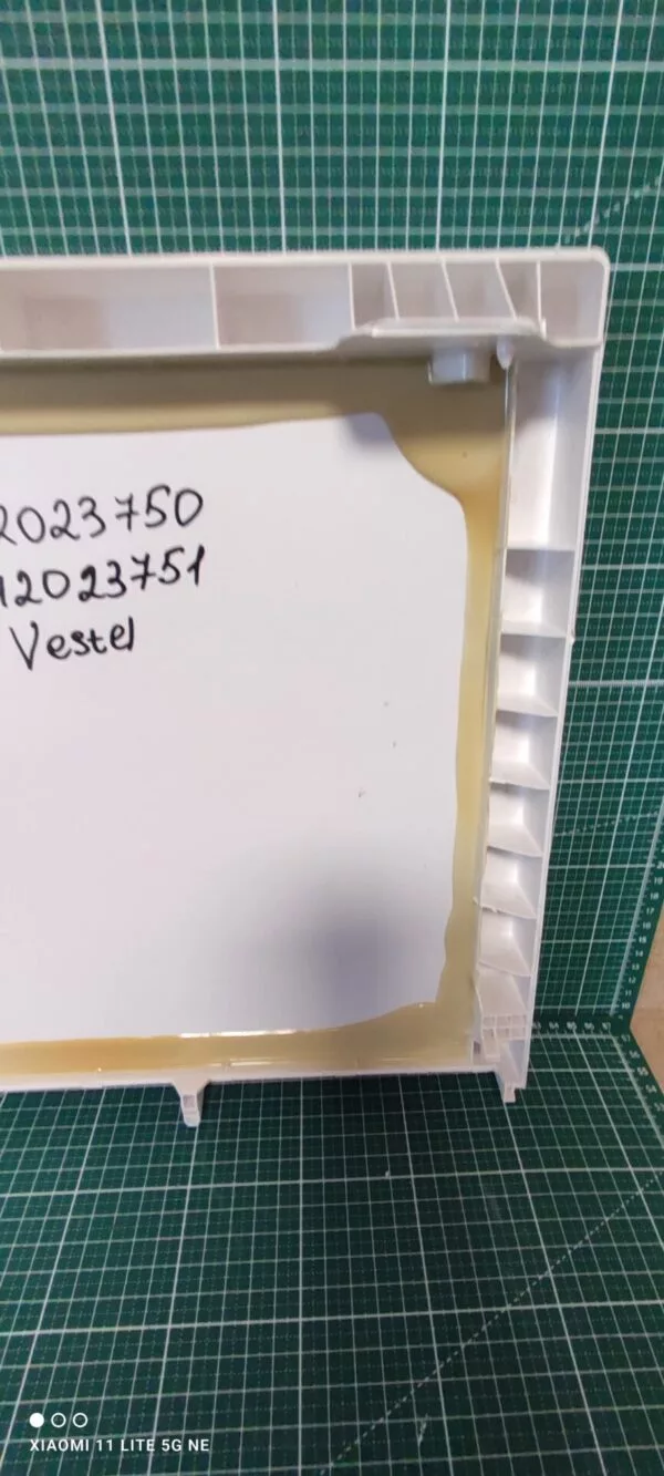 Верхняя панель корпуса Vestel 42023750 / 42023751