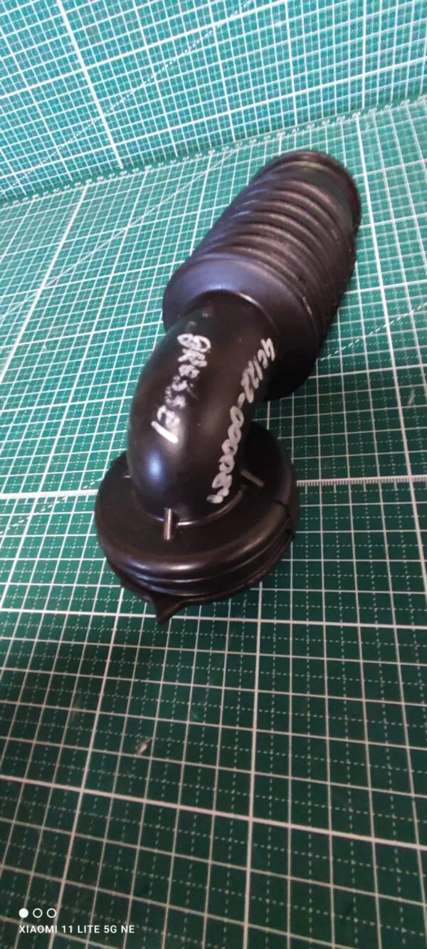Патрубок Gressel 4C122-000084