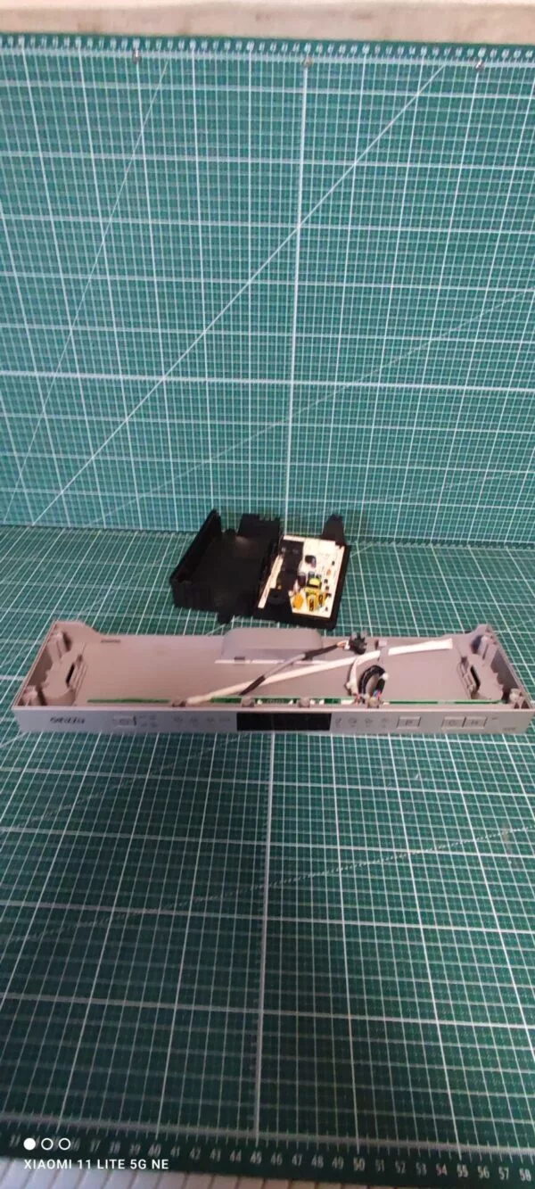 Панель с модулем Ginzzu DC508 45см.