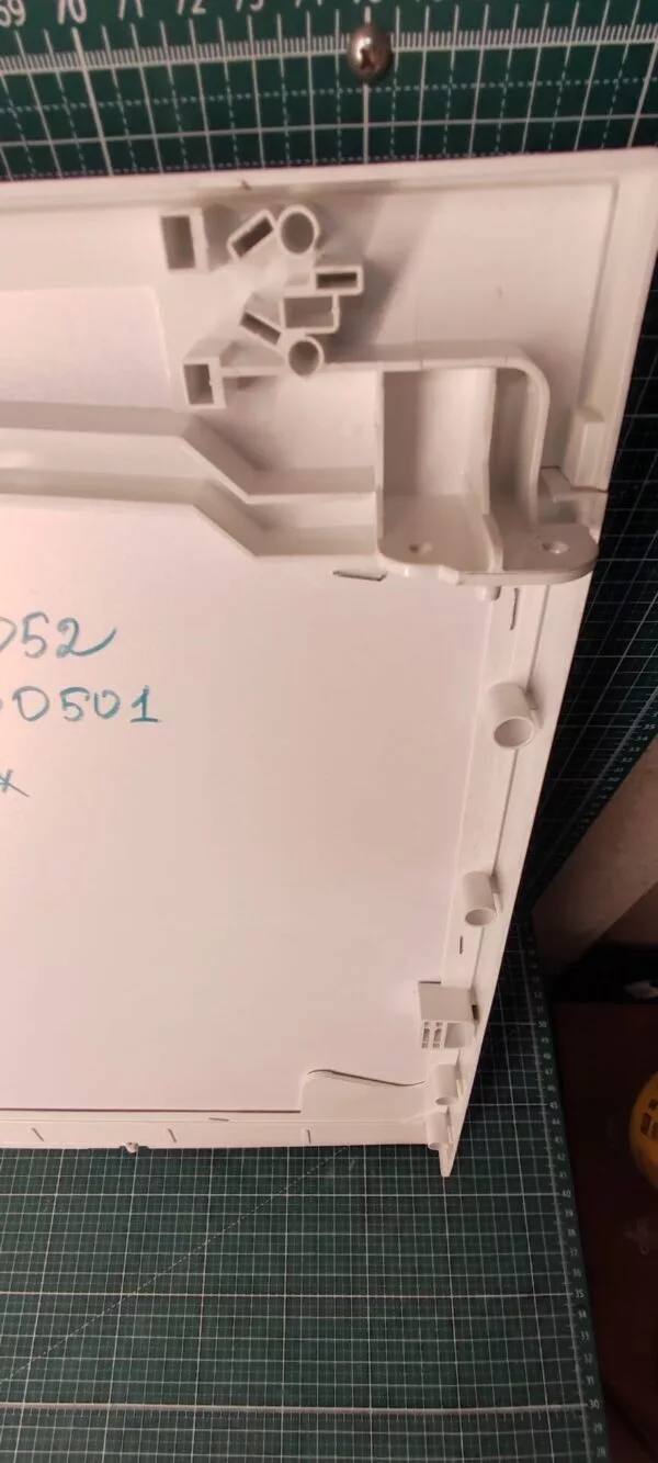 Верхняя панель корпуса Electrolux 13278052 / 132780501