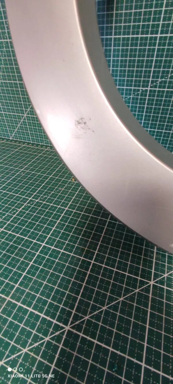 Обрамление внешнее Samsung DC61-00506a сер. с дефектом