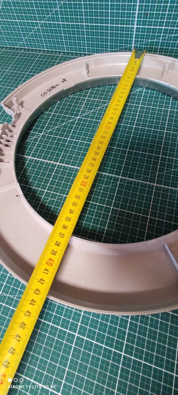 Обрамление внешнее Samsung DC61-00506a сер. с дефектом