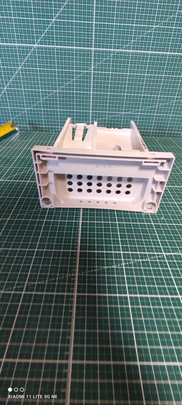 Лоток порошкоприемника LG MCX 618615
