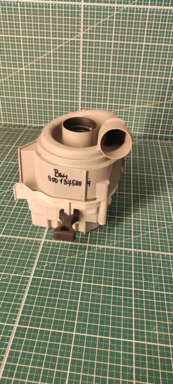 Рециркуляционный насос Bosch 9001375884