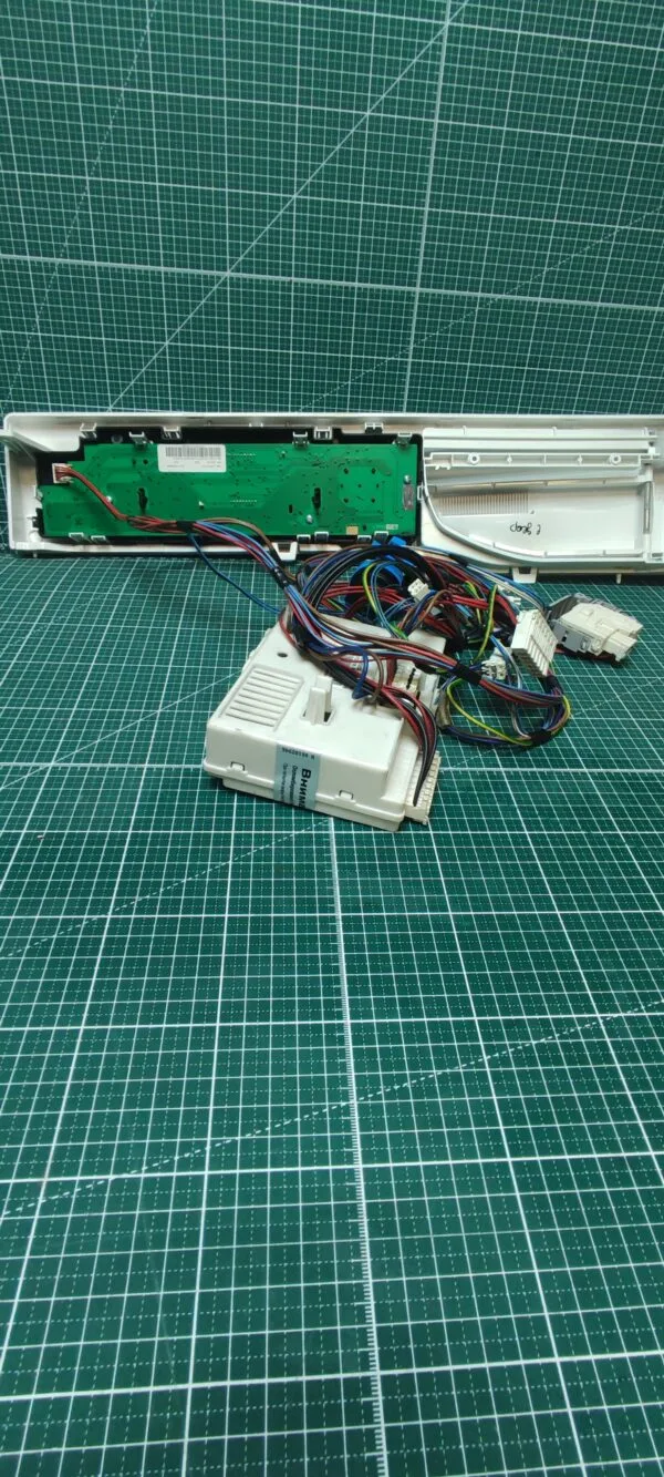 Модуль Ariston RSM601 с дефектом пластика