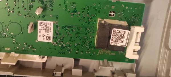 Панель Bosch WLL2426SOE/02 с дефектом