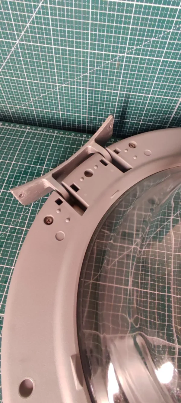 Люк Samsung DC64-02603a серый