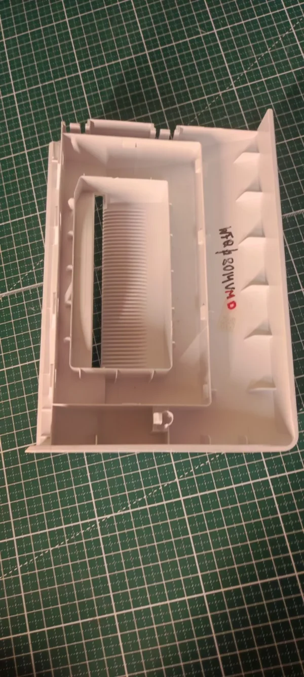 Панель порошкоприемника Hisense WFQP8014VMD