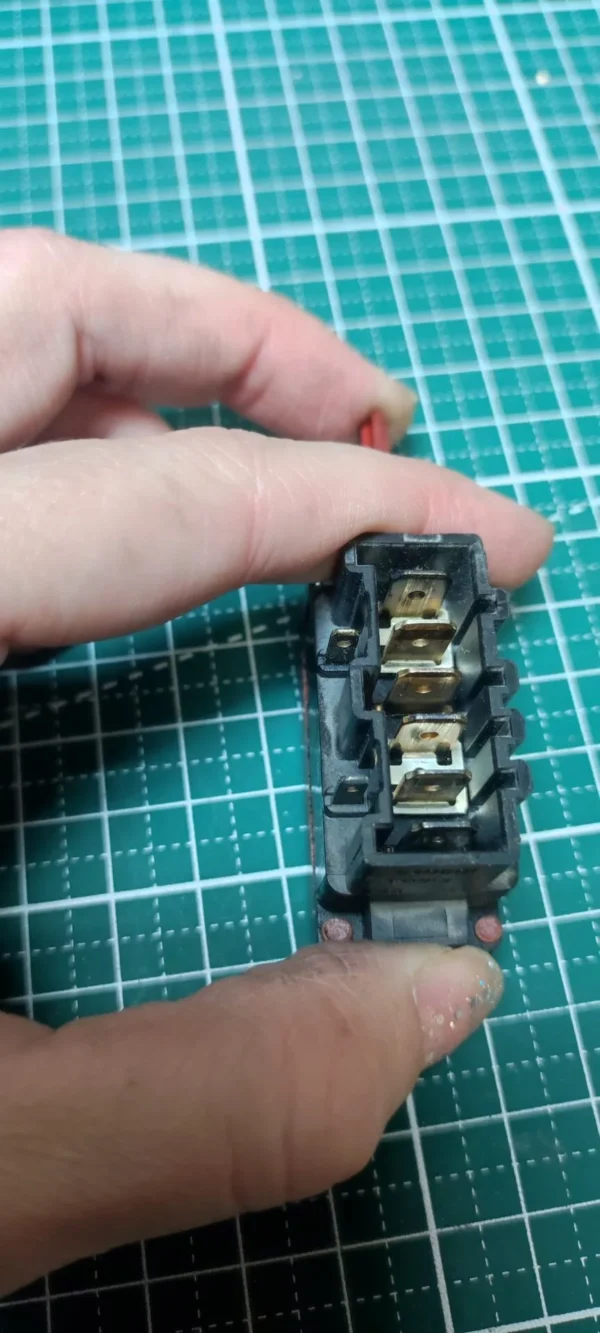 Сетевая кнопка Electrolux 54080220353