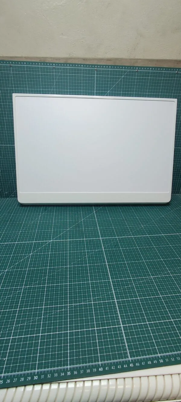 Крышка верхняя Indesit 148018798