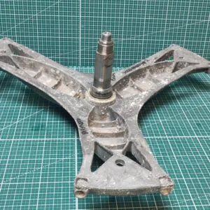 Крестовина Bosch 9000651148 11см. вал