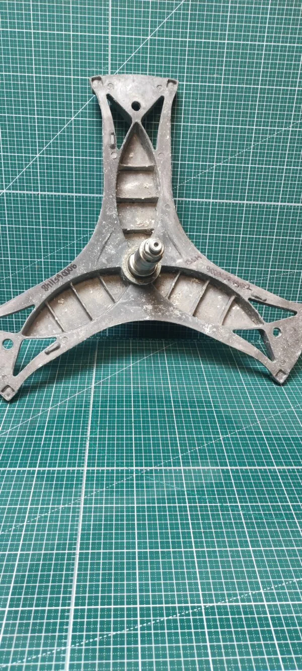 Крестовина Bosch 9000651148 11см. вал