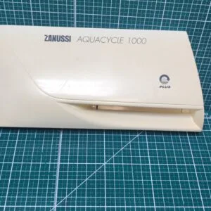 Панель порошкопримника Zanussi 13203900d с дефектом