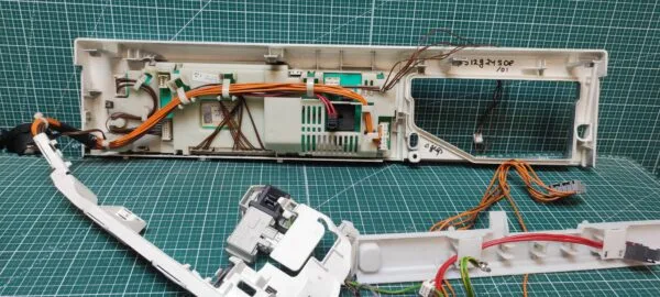 Модуль Siemens WS12G24SOE/01 с дефектом