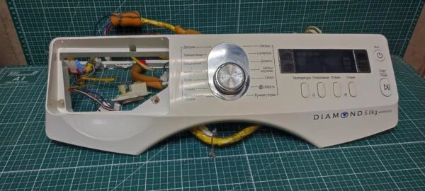 Модуль Samsung WF9592 GQQ с дефектом-желтый