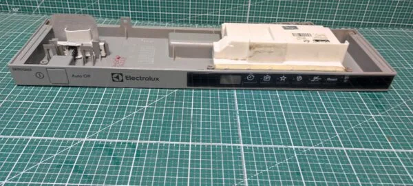 Панель Electrolux ESL 9450LO-138016229 для пмм 45см.