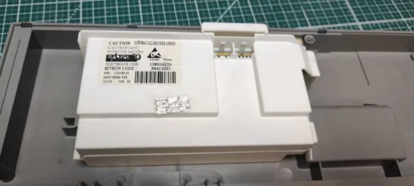 Панель Electrolux ESL 9450LO-138016229 для пмм 45см.