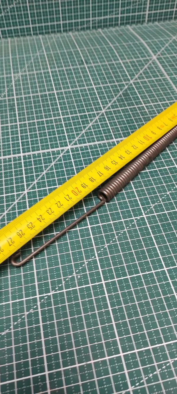 Пружины Electrolux 1526642029 белые пара для пмм