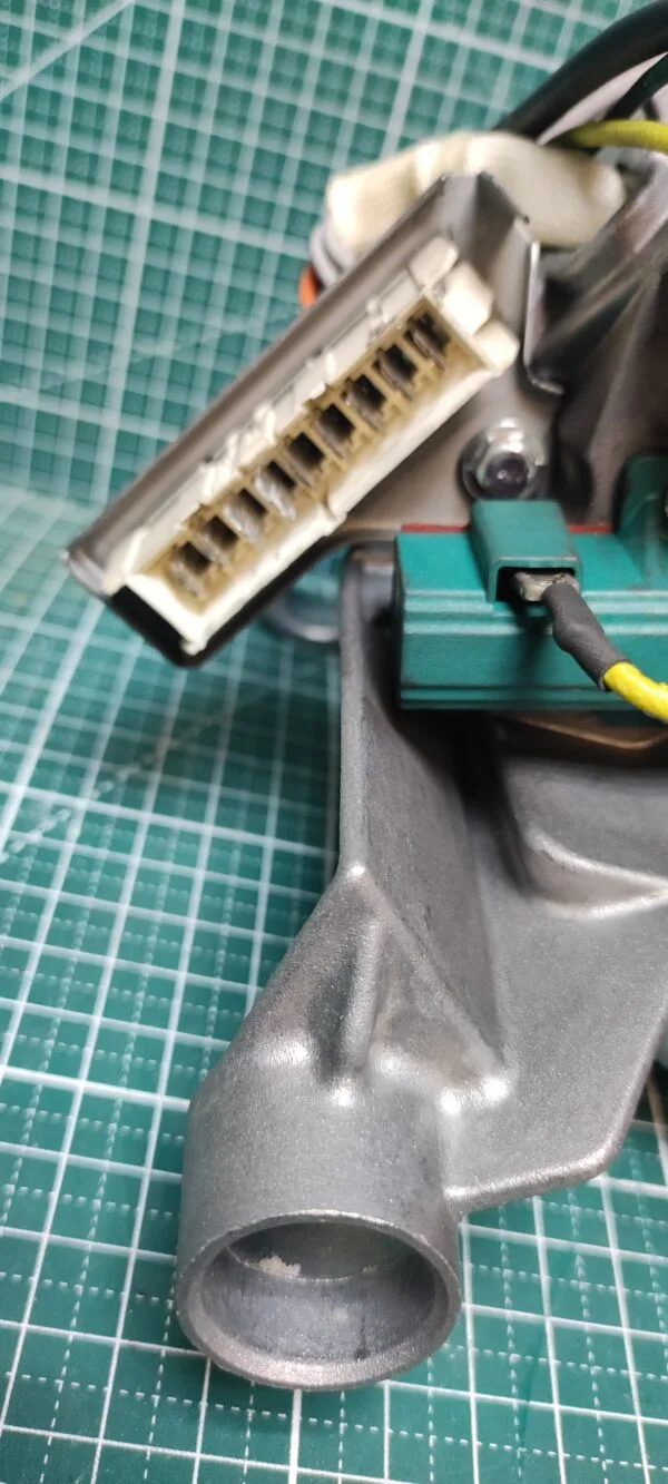 Двигатель Vestel Nidec 32028925 9конт.