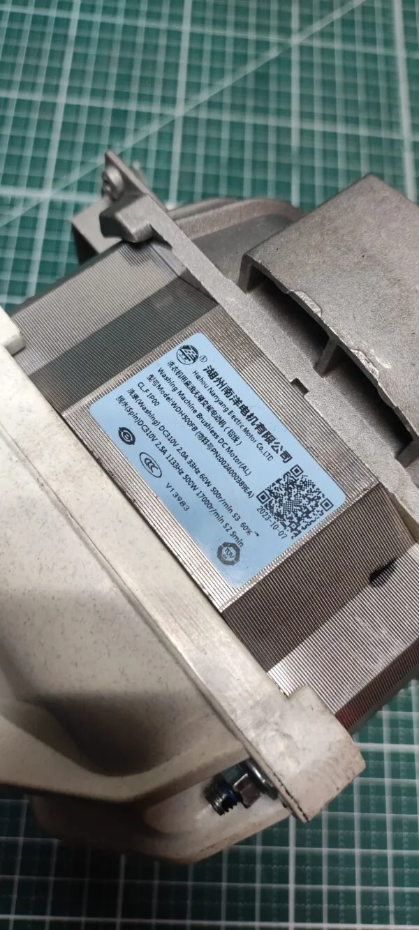 Двигатель Haier 0024000389ea инверт.