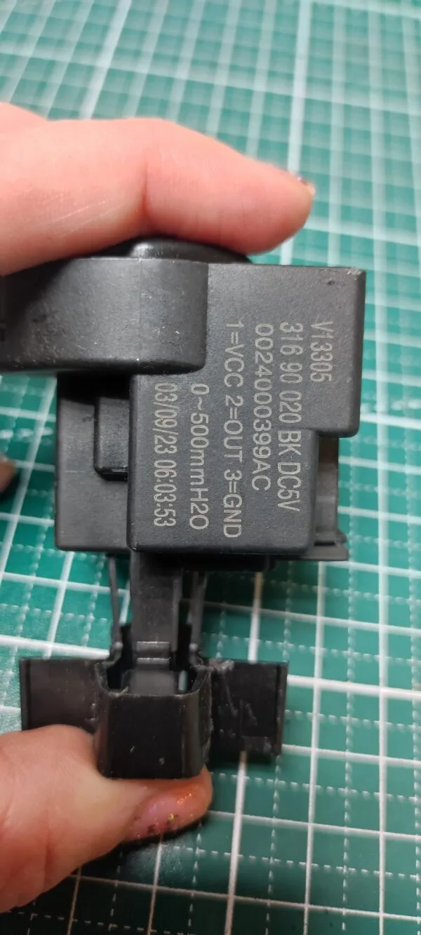 Прессостат Haier 0024000399 AC