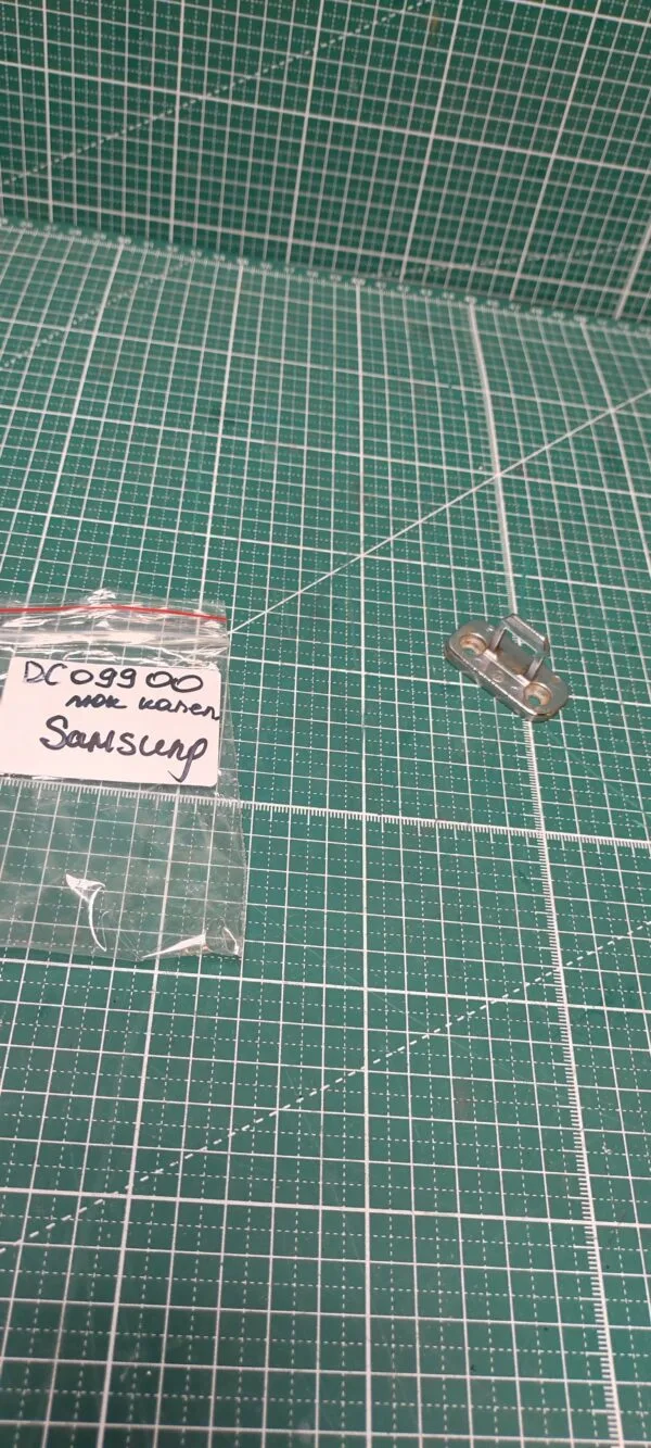 Петля ручки Samsung DC09900 люк капелька