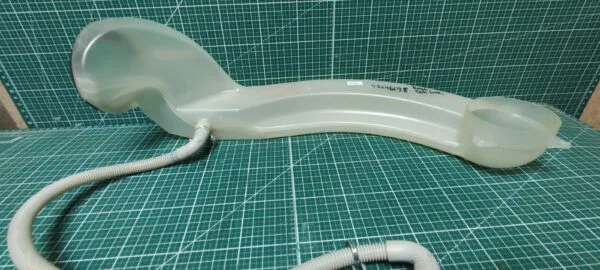 Воздухоотвод Vestel Schaub Lorenz 42146198